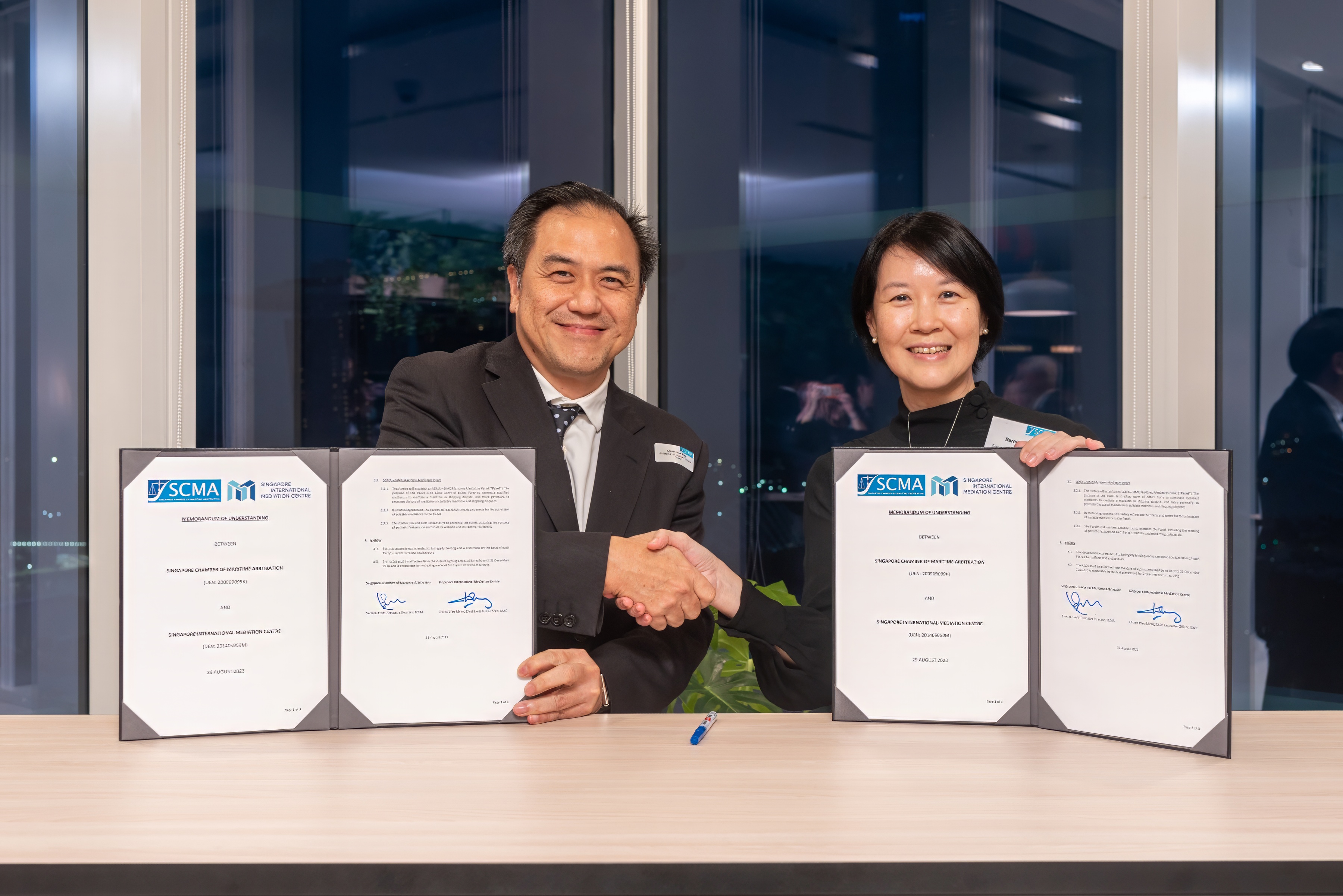 (Left) Chuan Wee Meng, CEO, SIMC; (Right) Bernice Yeoh, Executive Director, SCMA